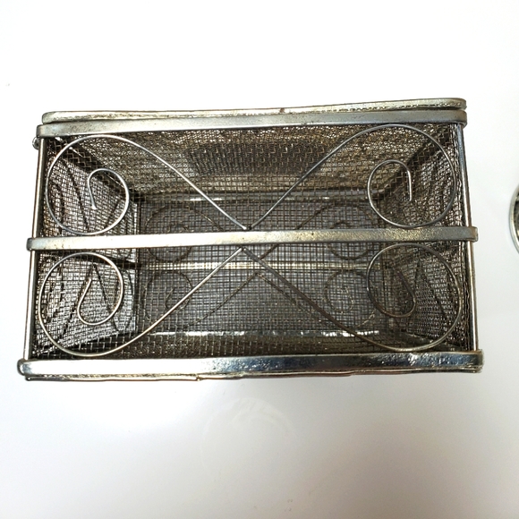 Curio box and round holder silver mesh mirror top 4.5 inch square 2.7 inch tall - Picture 11 of 14